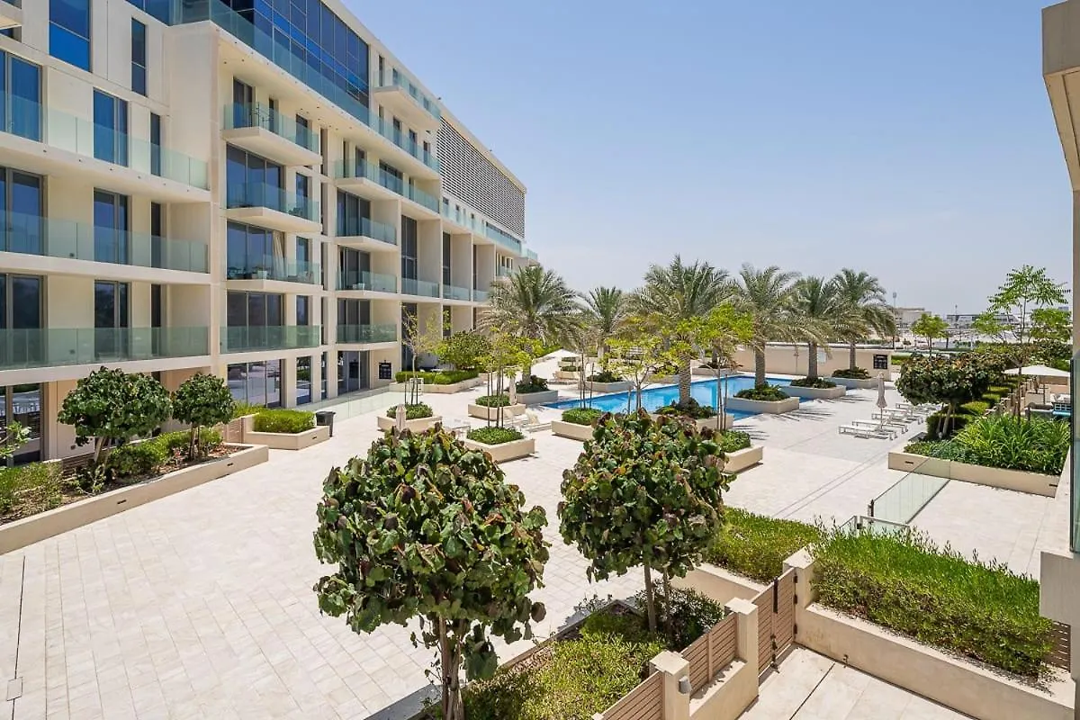 Frank Porter - Al Saadiyat Island Abu Dabi 0*,  Birleşik Arap Emirlikleri