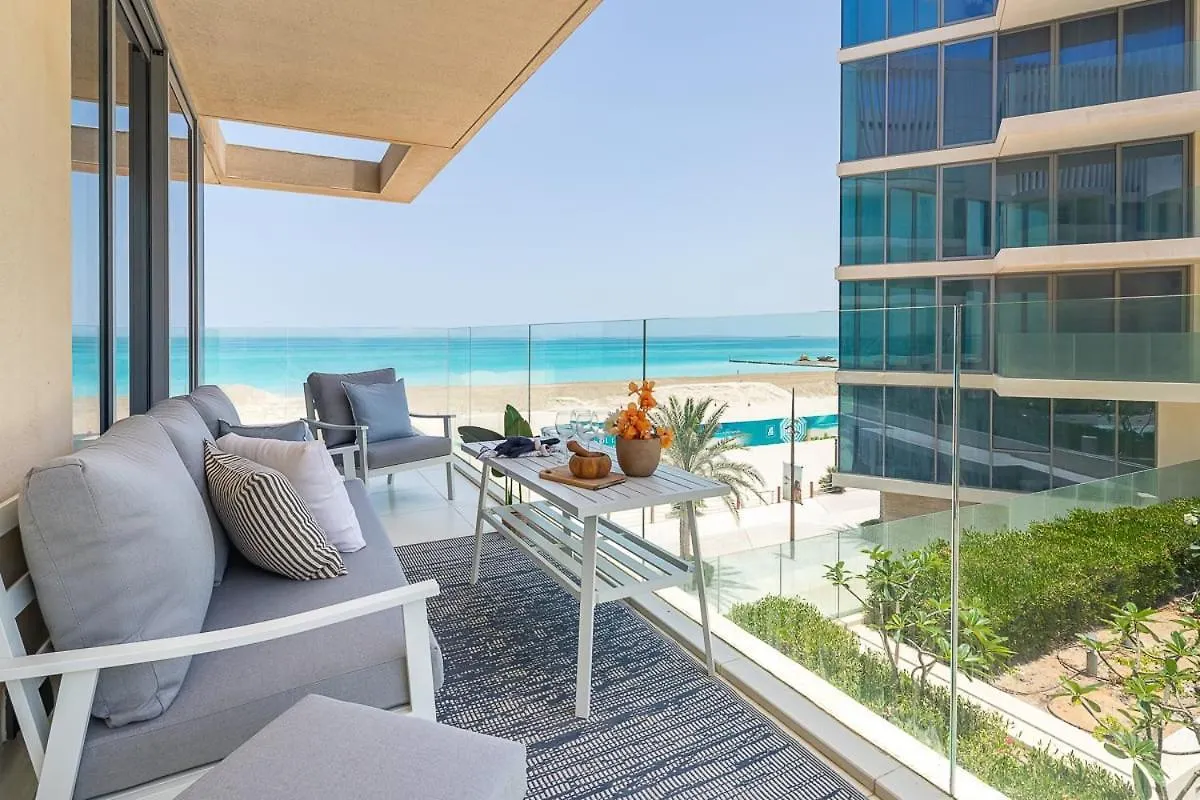 Frank Porter - Al Saadiyat Island Abu Dabi