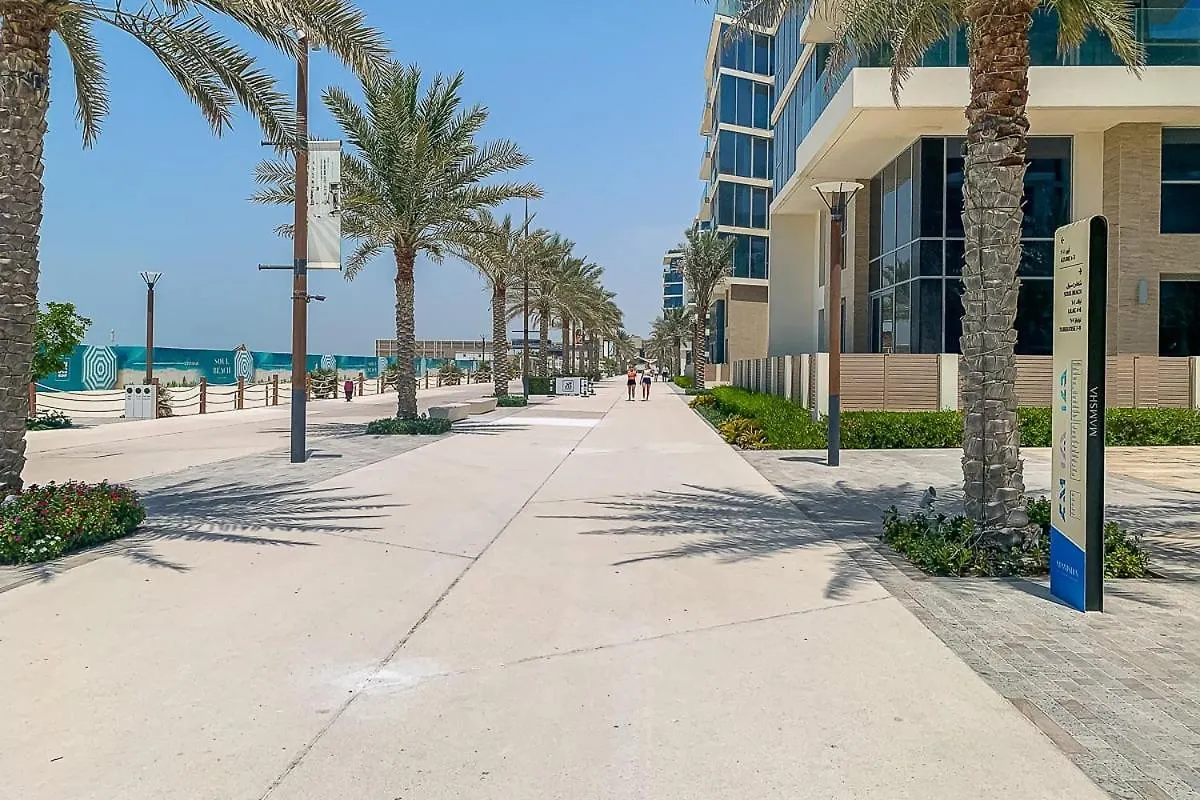 Frank Porter - Al Saadiyat Island Abu Dabi 0*,  Emiratos Árabes Unidos