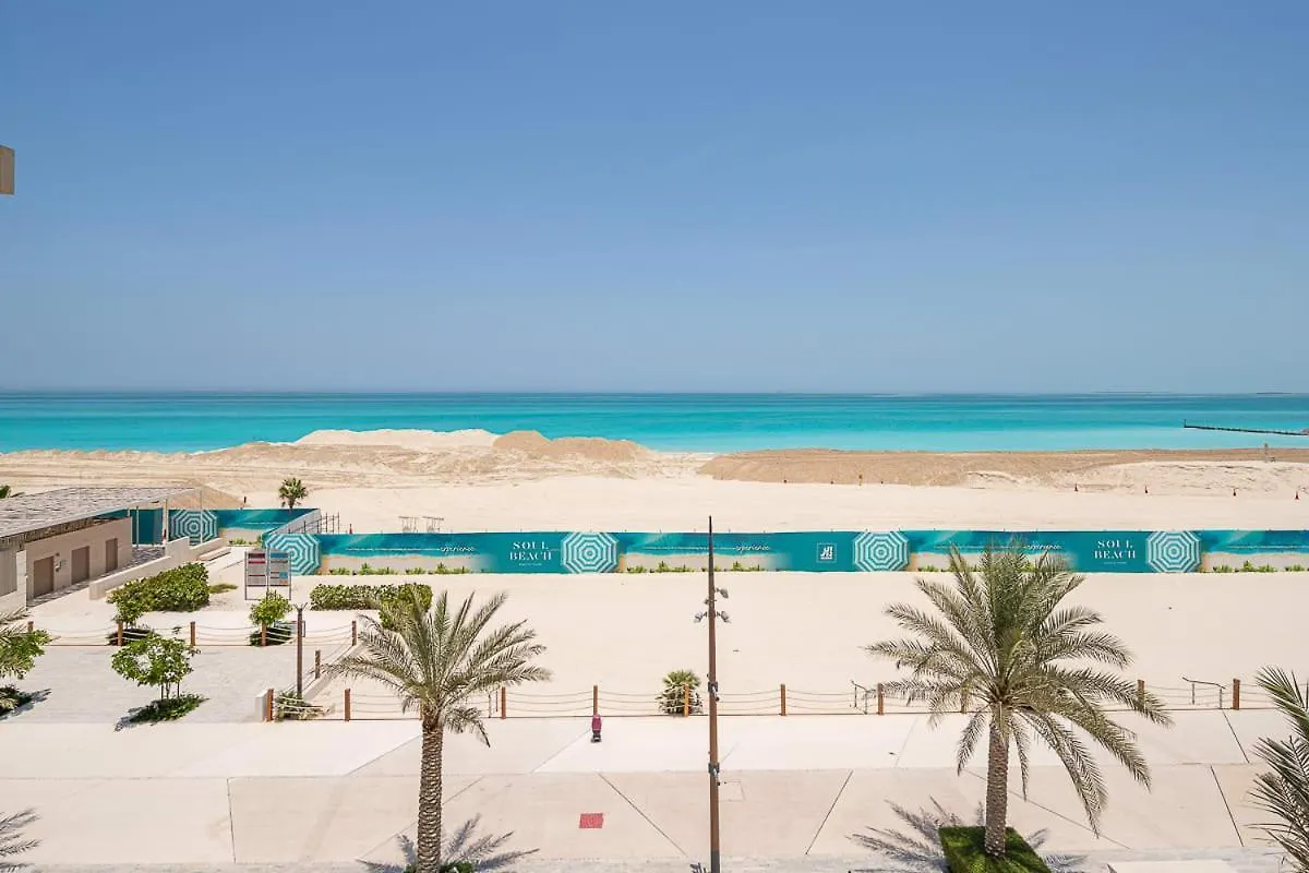 Frank Porter - Al Saadiyat Island Abu Zabi